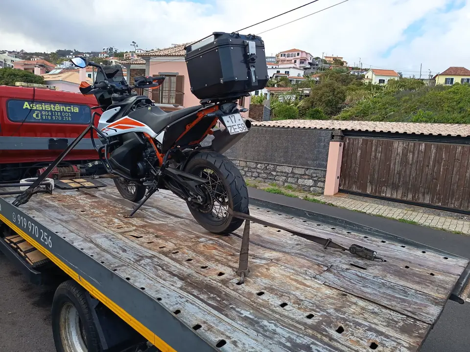 Reboque de motas – foto 1